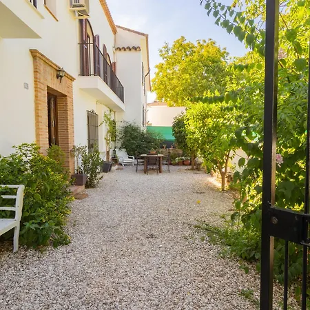 Cubo's La Cimada 5 Pax Bed&breakfast
