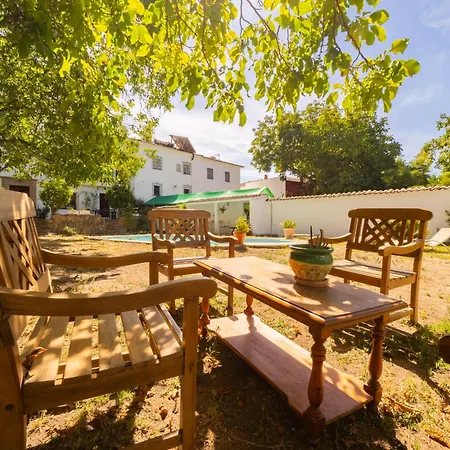 Guest house Cubo's La Cimada 5 Pax Bed&breakfast